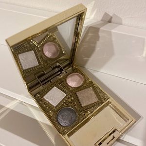 elegance eyeshadow palatte